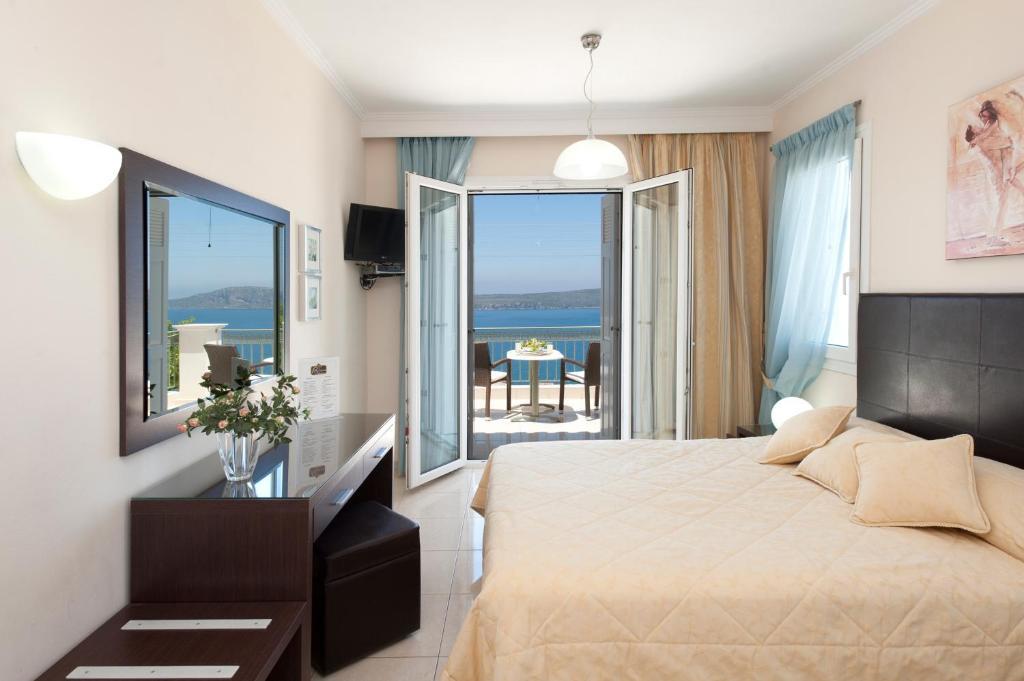 Hotel Anezina Pylos Bagian luar foto